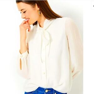 EUC Lilly Pulitzer Teague Shirt in Coconut